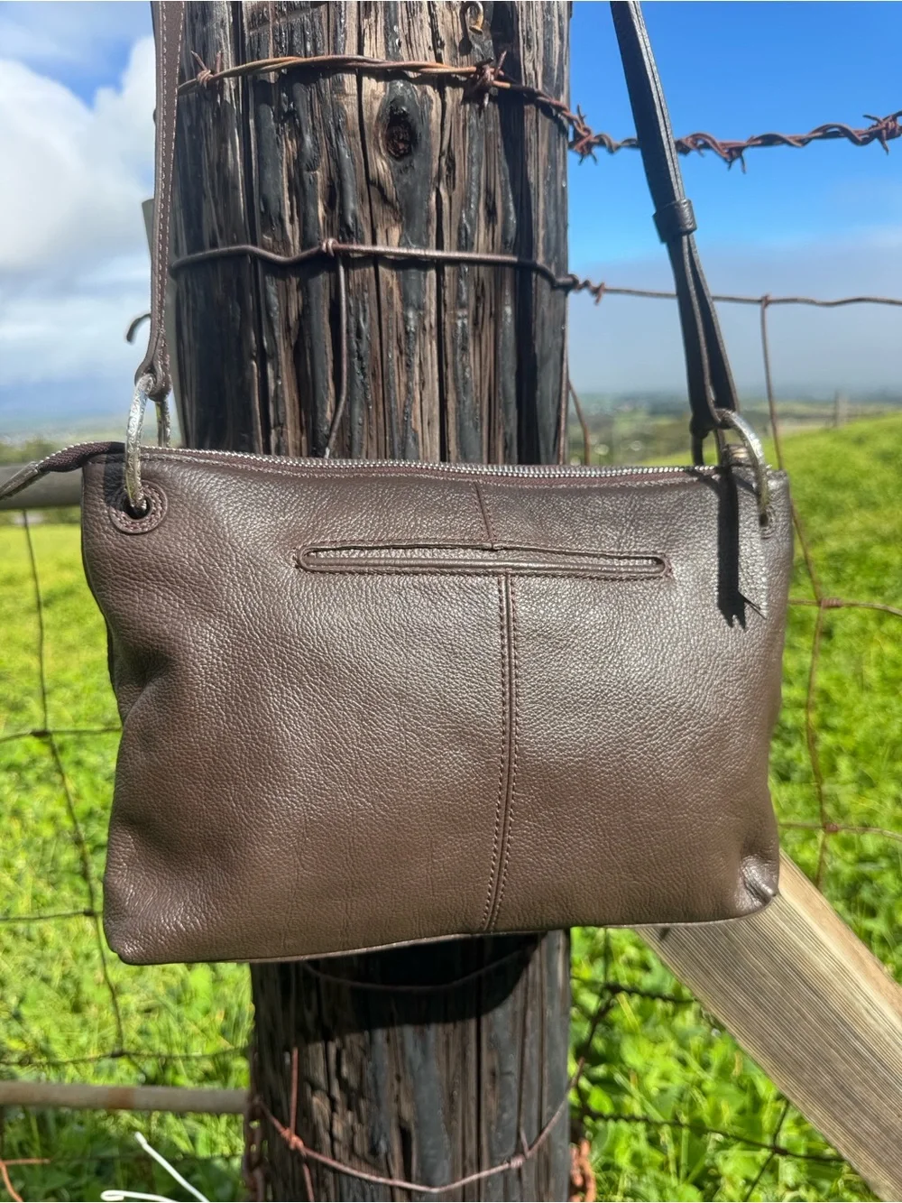 Brighton Koda Brown Leather Hobo Crossbody Tassle heart F367405